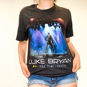 ⚡️Luke Bryan Tee⚡️